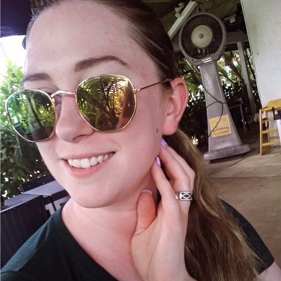 Meet your Posher, Anastazja - Picture 1 of 1